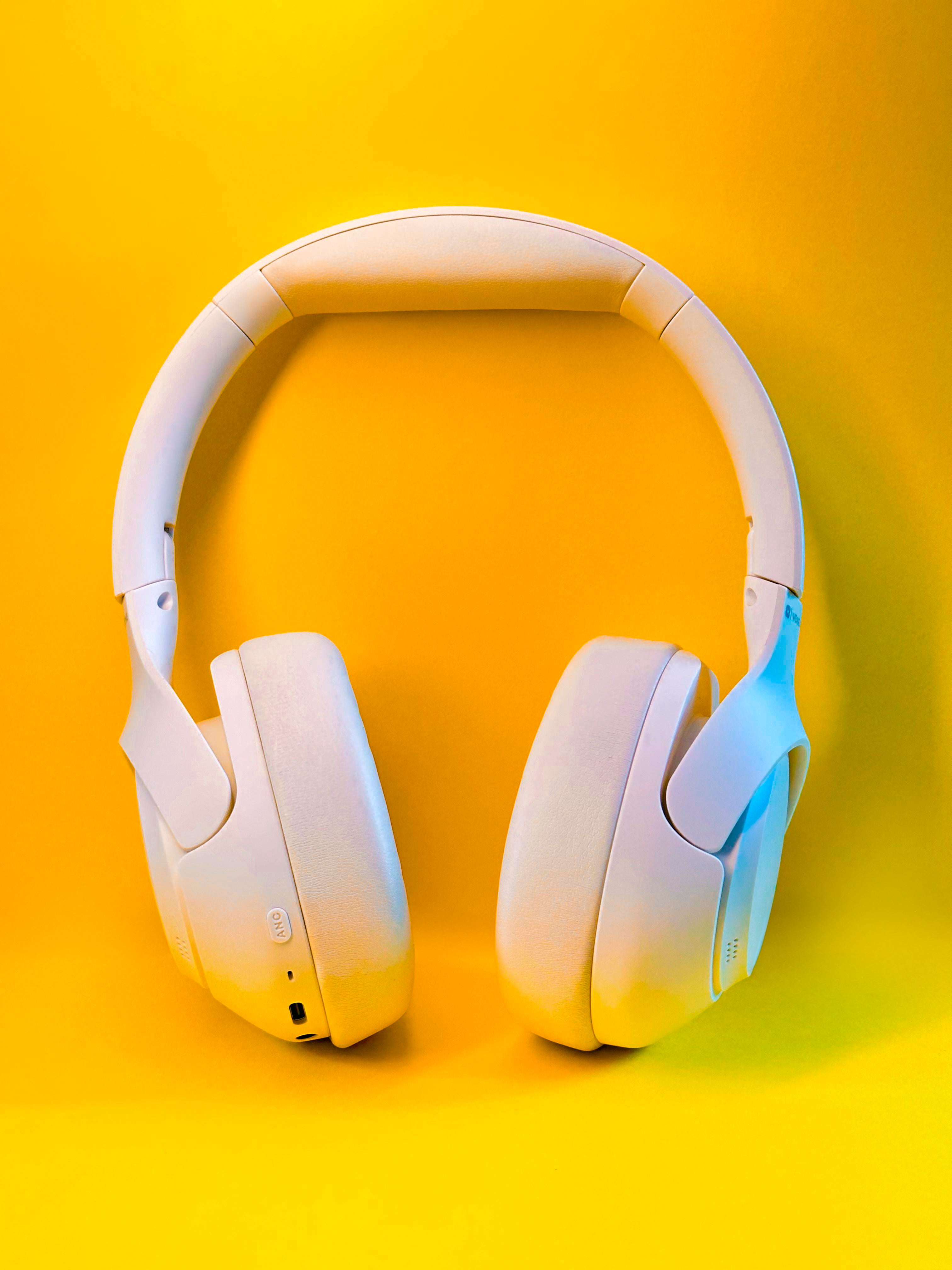 Headset WZ08: 60 Horas de Bateria para Foco Total com Cancelamento de Ruído Profundo e Chamadas HD