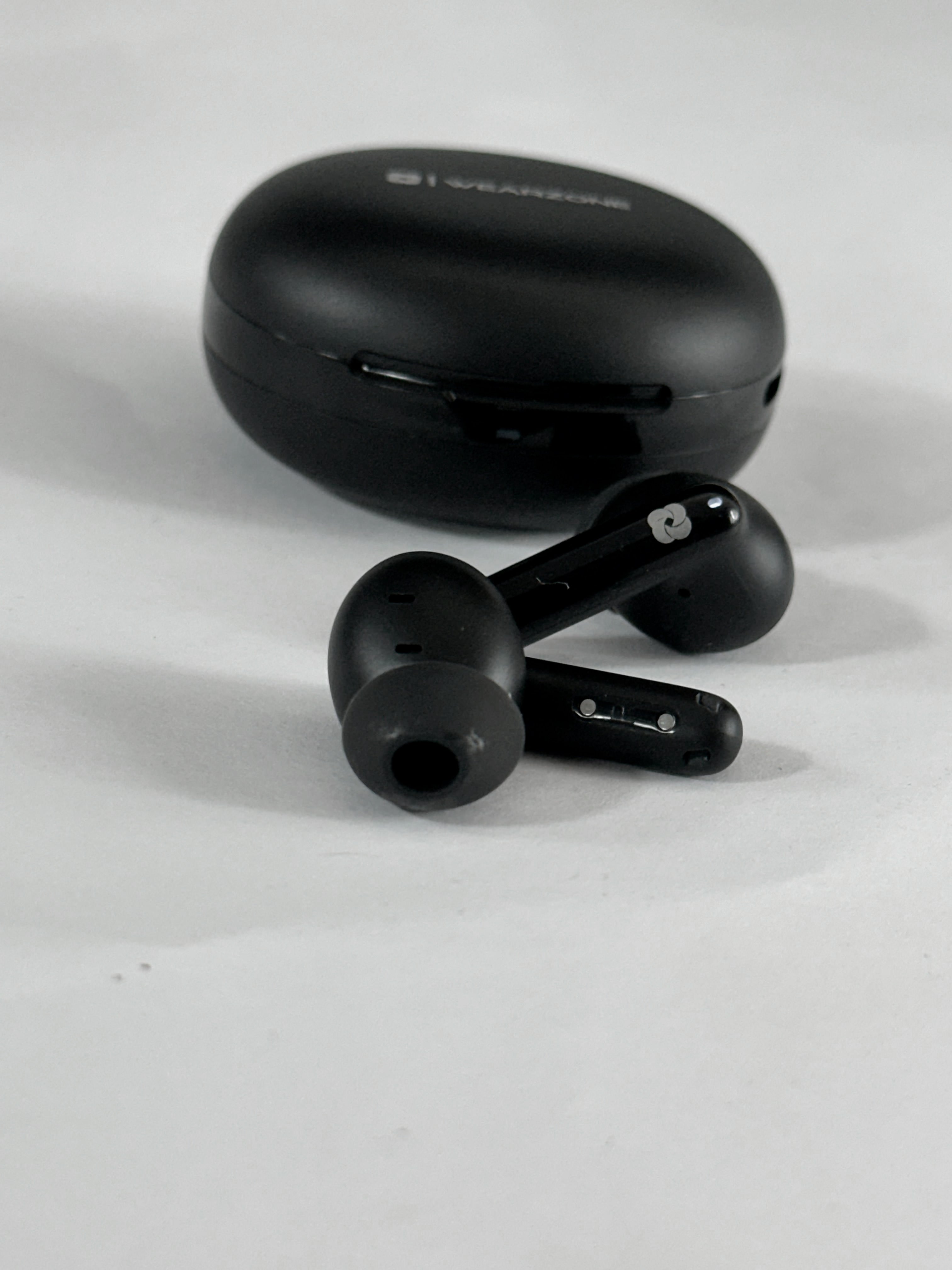 Conecte 2 Dispositivos: Fone TWS WZ06 com Cancelamento de Ruído (ANC) e Microfone ENC