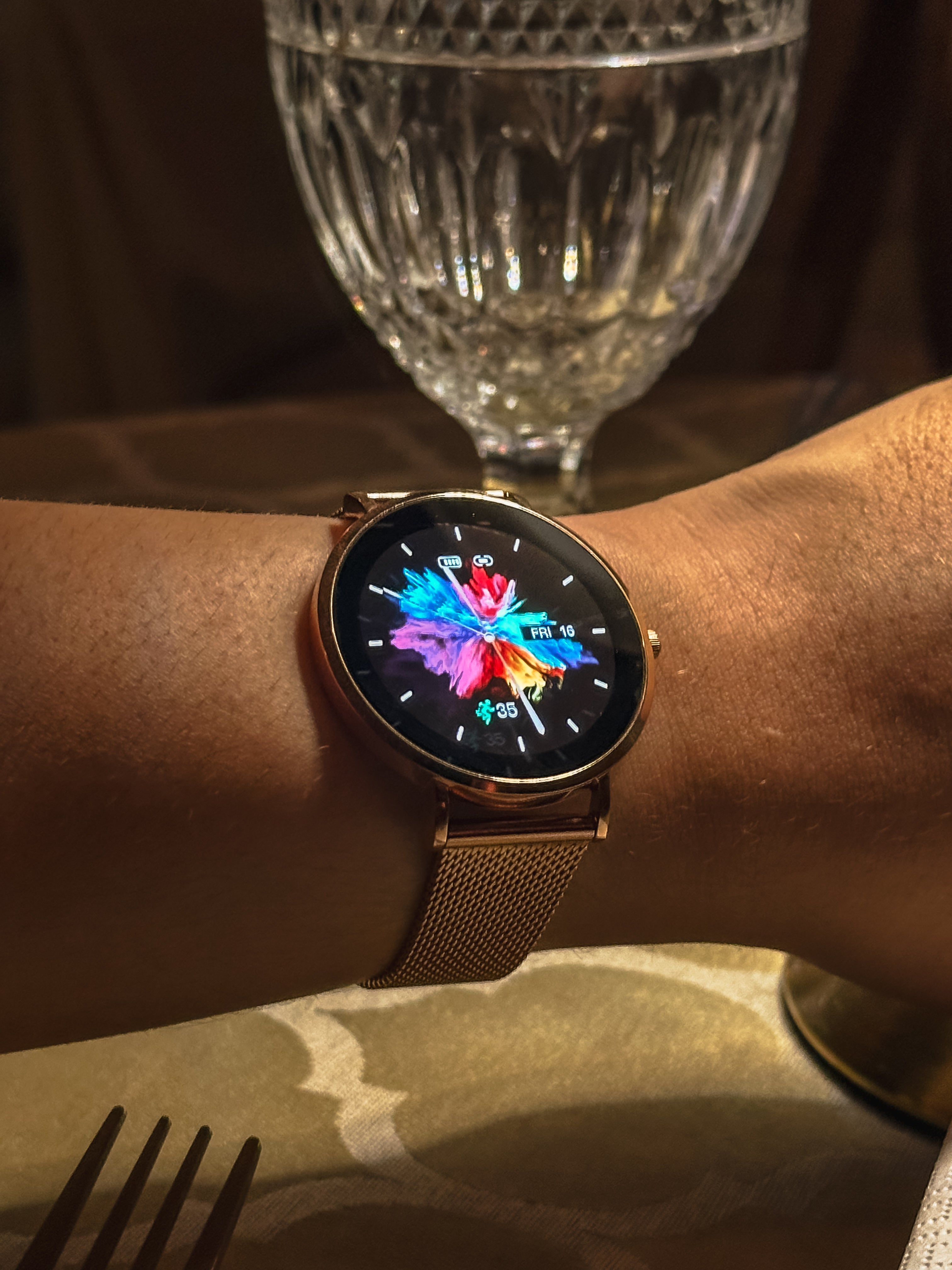 Smartwatch ROYALS CLASSIC: Elegância Inigualável com Tela AMOLED Deslumbrante e Proteção Gorilla Glass